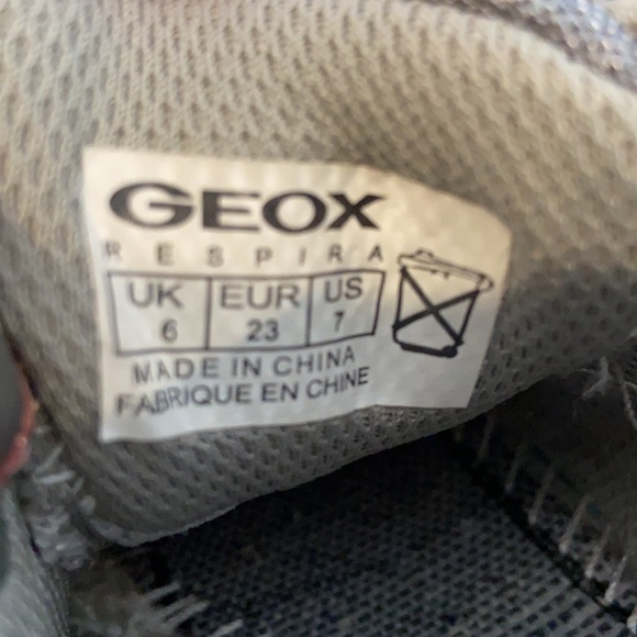 Geox Sport light up Velcro shoes size 7 - Picture 8 of 9